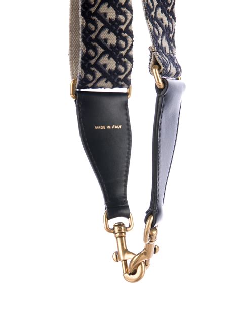 christian dior shoulder strap.